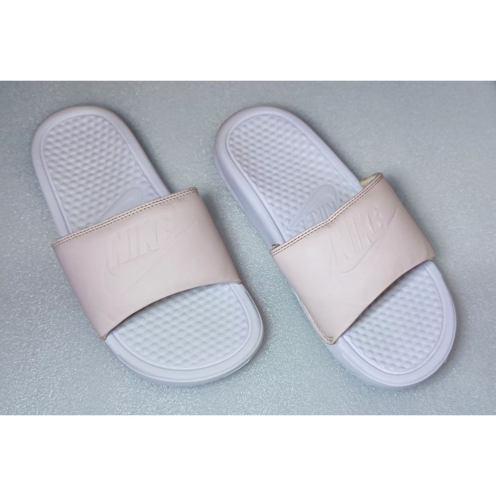 Women's Nike Light Pink & White Swoosh Benassi Soft Midsole Slides Sandals Sz 6